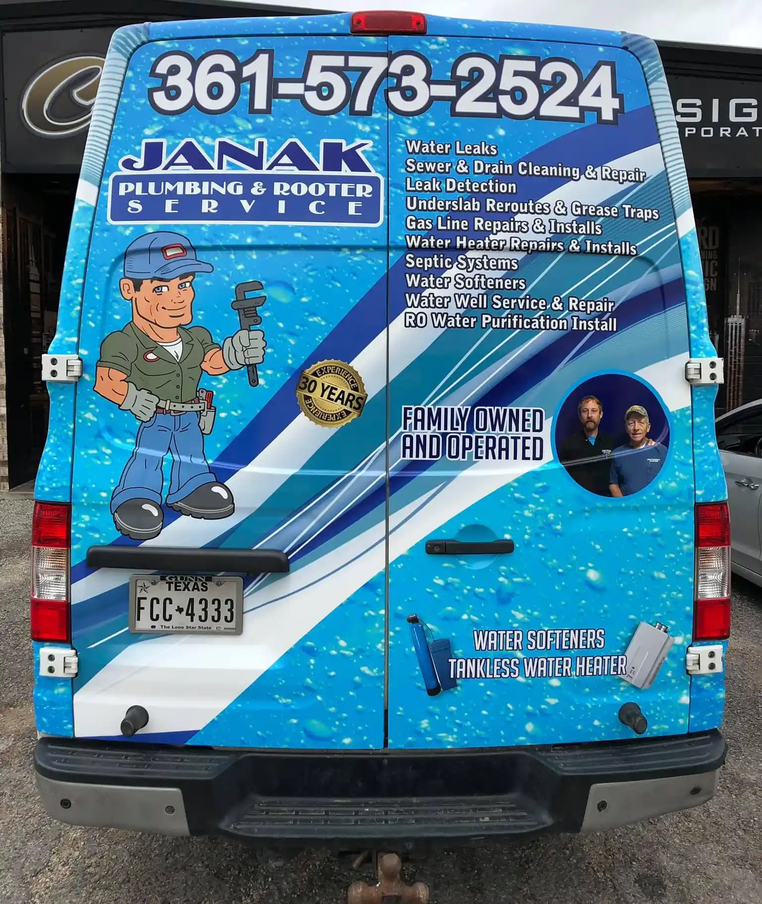 Fleet vehicle branding by The Wrap Guys